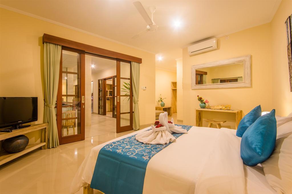 Villa Tepi Sungai Легиан Стая снимка