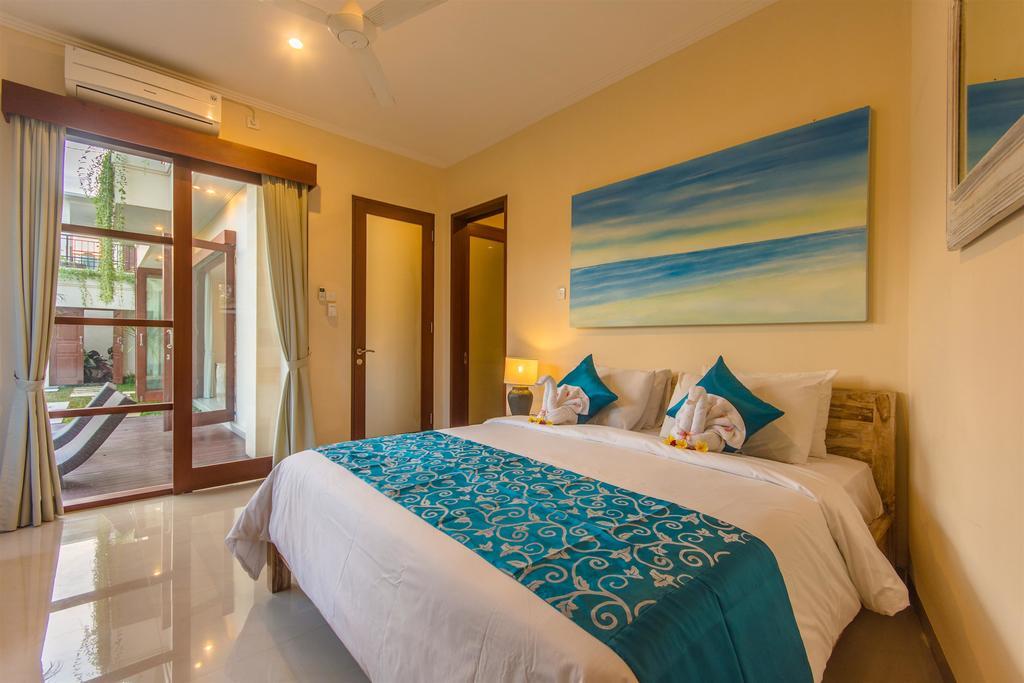 Villa Tepi Sungai Легиан Стая снимка